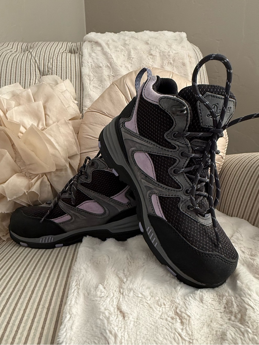 Danner Springfield Non-Metallic
Safety Toe Women’s Boot Size 8